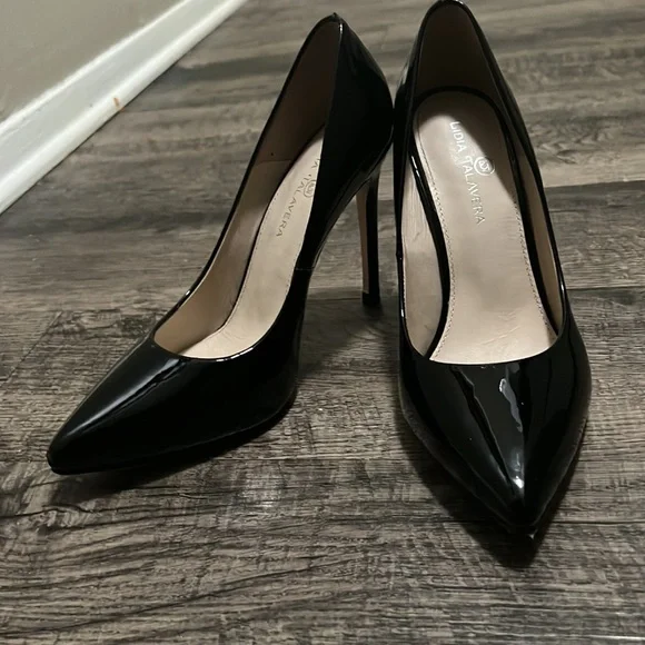 Shiny Black Lidia Talavera Heels US10 - Picture 3 of 9